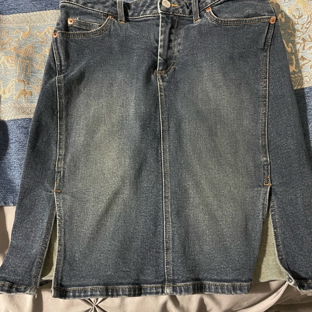 American Eagle Outfitters Dark Wash Jeans